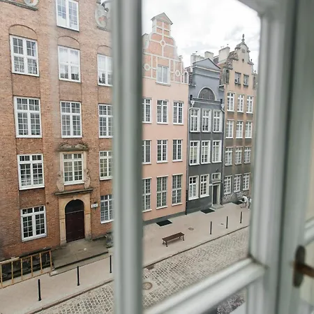 Apartment Maya's Flats & 23 Attic - Ogarna Old Town *
